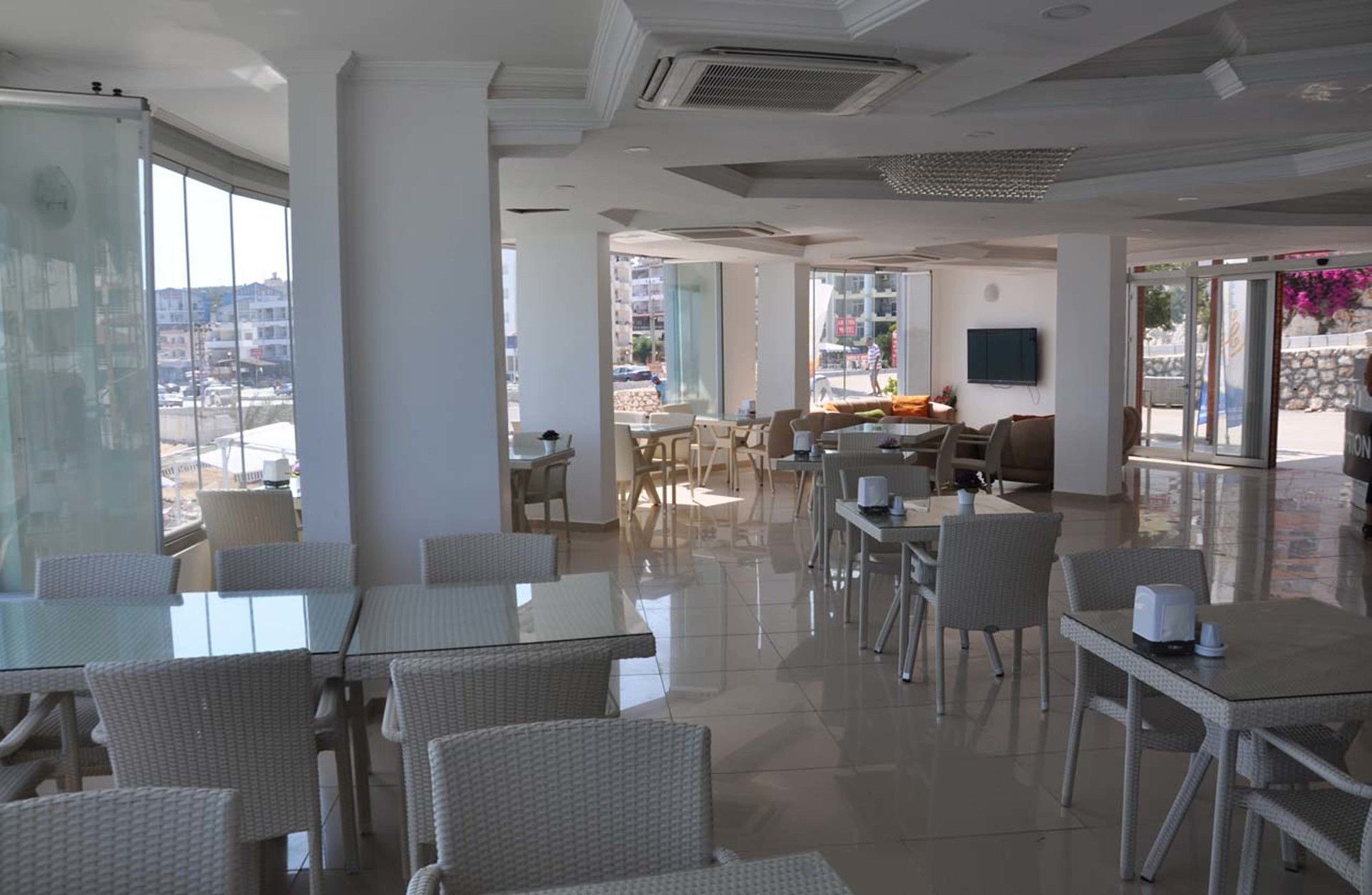 Tepe Beach Hotel Kızkalesi Exterior foto